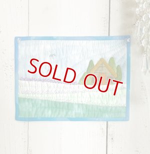画像1: 再入荷までしばらくお待ちください/パッチワークタペストリーキット／ラベンダー畑のタペストリー