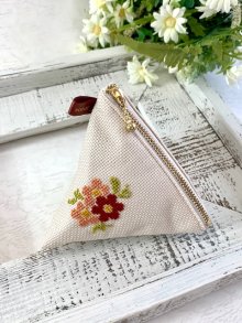 他の写真1: handmade完成品/パッチワークタペストリー/ポピー畑のタペストリー+刺繍ポーチ+コースター3点セット