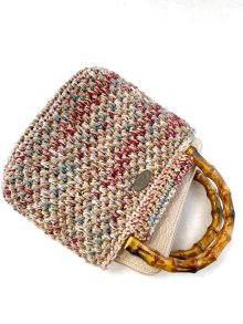 他の写真3: handmade完成品/クロッシェバッグ/変わりコマ編み暖色系/内布キルト芯仕立て